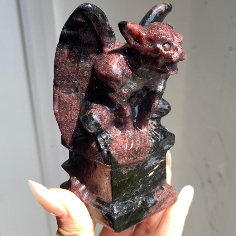 Large Crystal Gargoyle – Simmon Crystal Wholesale