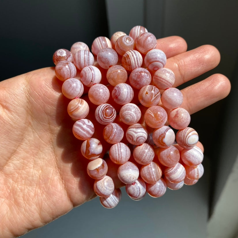 Color-changing Agate Bracelet