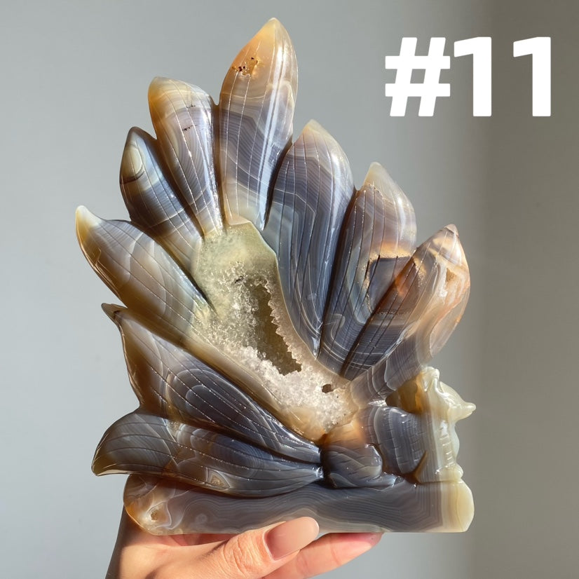 Druzy Agate 9 Tailed Fox