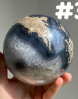 Random Big Spheres