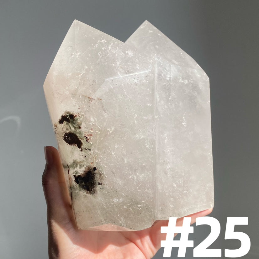 Quartz Big Tower (imperfect)