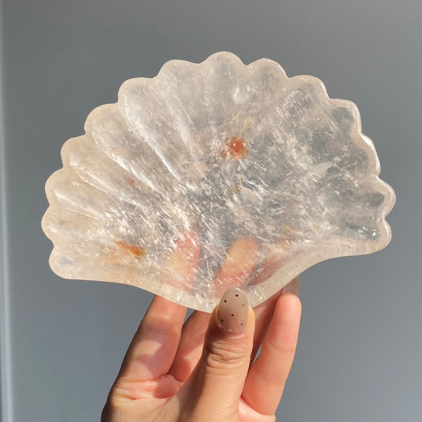 Clear Quartz Shell Tray